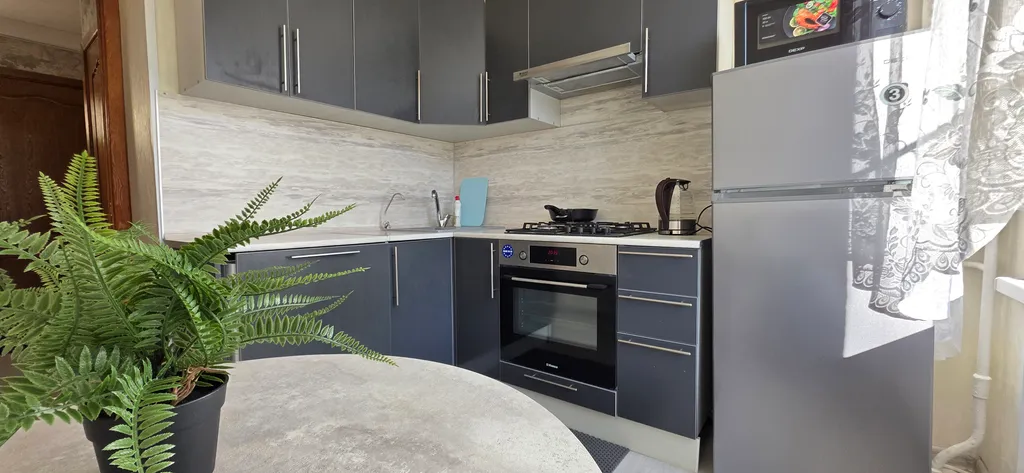 Квартира Двухкомнатная квартира с балконом — Колпино