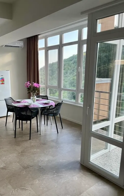 Новый апартамент в живописном Ай-Даниле у моря