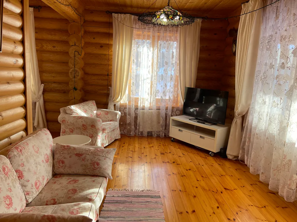 Тургоякский Теремок- дом на 1 линии с собственным выходом к озеру