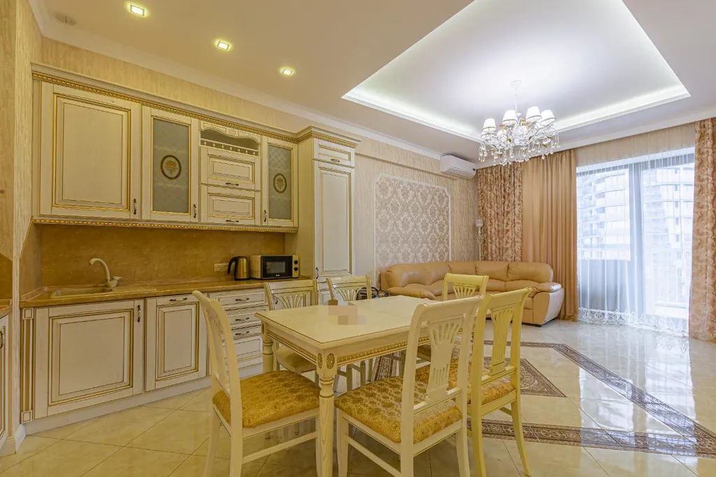 Апартамент с видом на  Курортный проспект