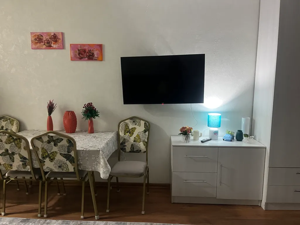 Апартамент центре, в золотом квадрате