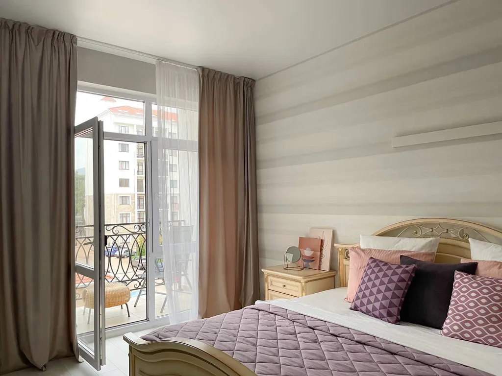 Квартира Апартаменты на море с бассейном — Геленджик