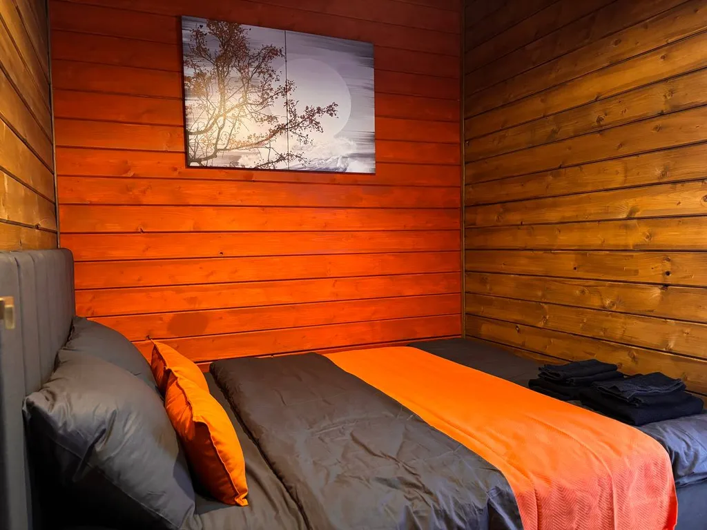 Рыжий домик