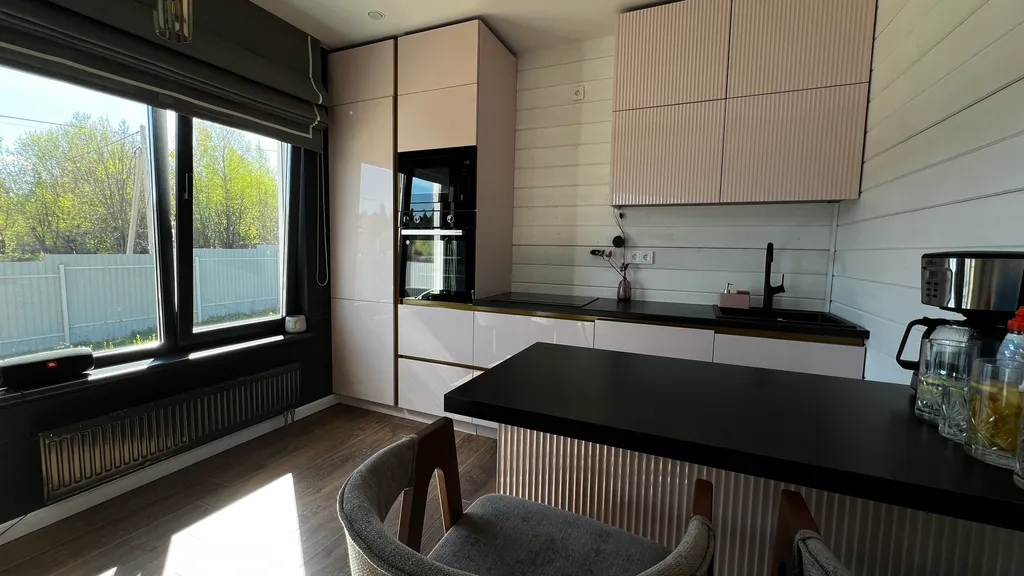 Домик с сауной у леса