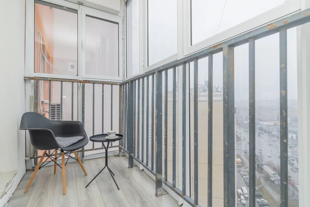 Евродвушка с видом на город