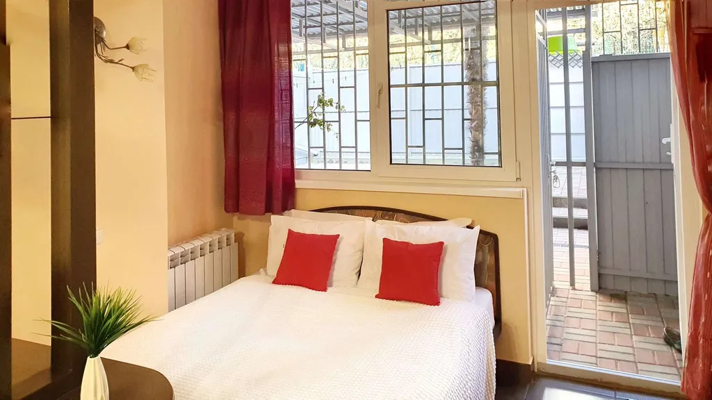 Квартира Уютная квартира с большой террасой — Сочи