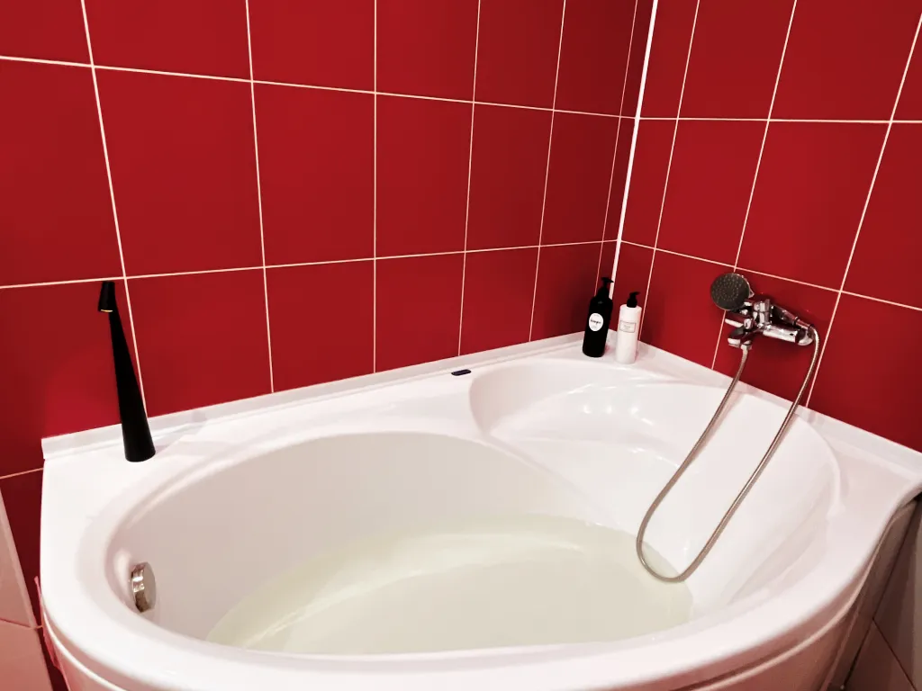 Шикарная квартира с круглой кроватью