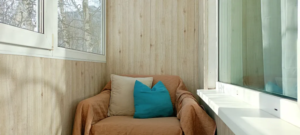 Центр,отчетные документы, двуспальная кровать+диван