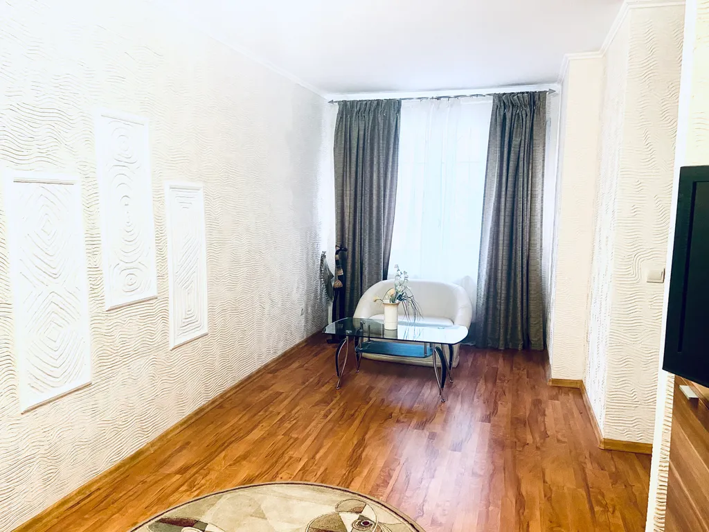 4-комнатный Дом