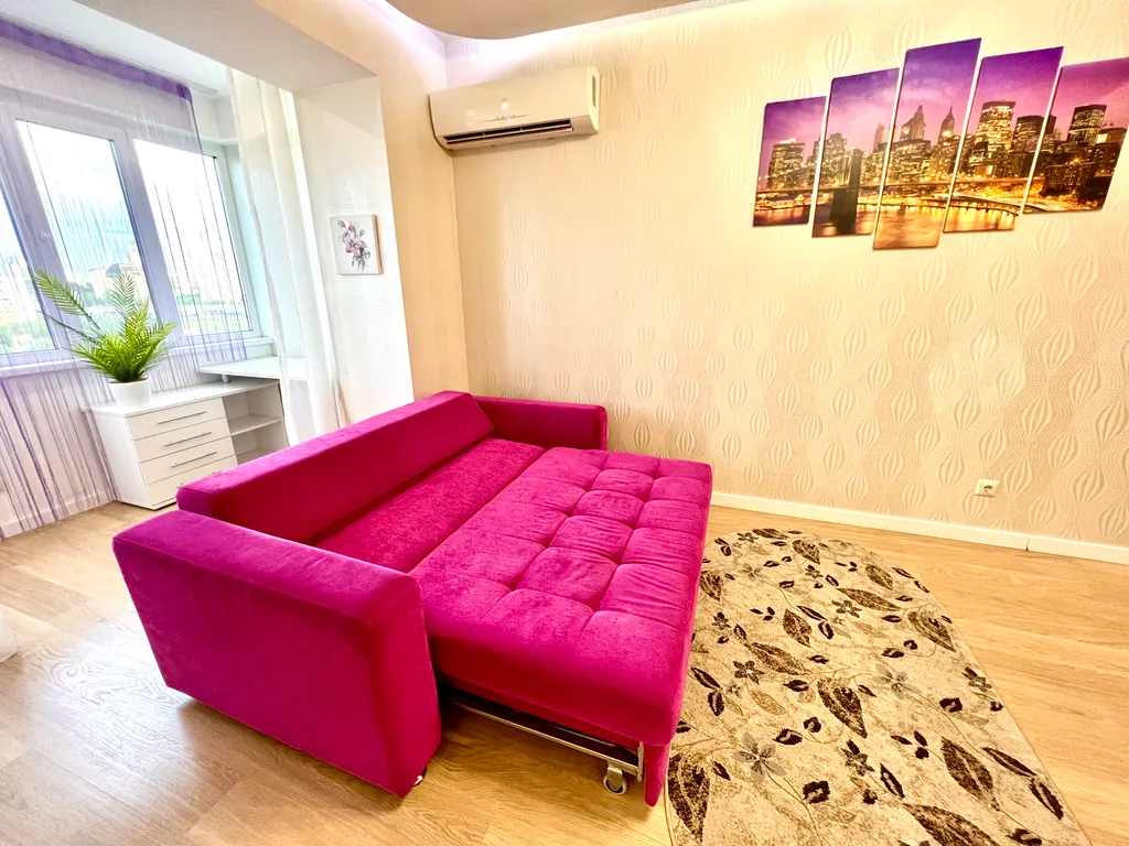 Квартира Квартира Стильная шикарная студия рядом с МТЛ-ареной — Самара