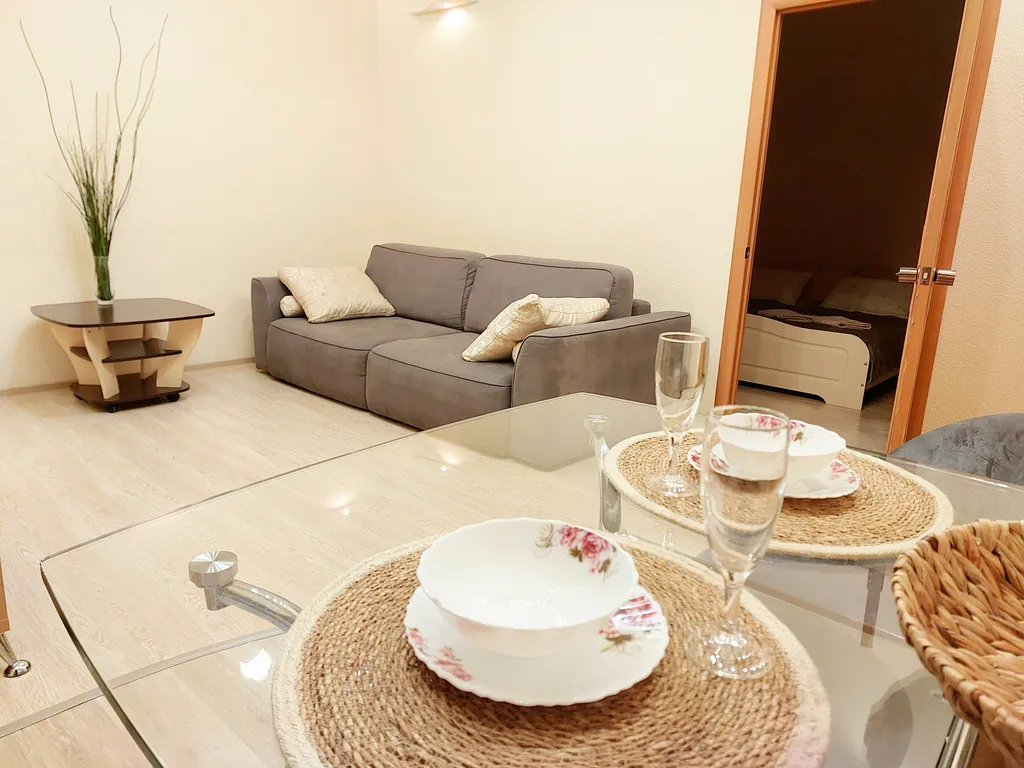 Светлая квартира в центре Средневековья с видом на историческую часть — аренда посуточно в Выборг