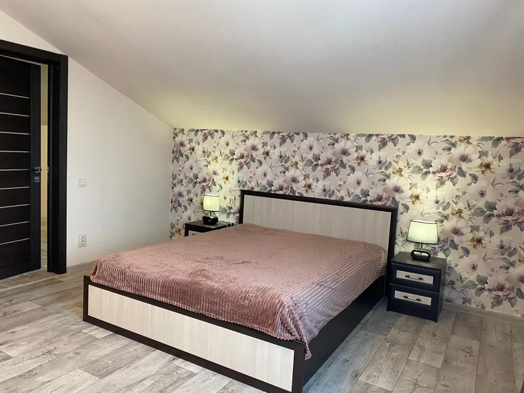 Часть дома с 2-мя комнатами и с отдельным входом