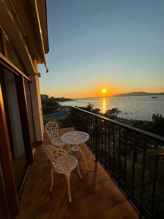 Квартира Апартаменты  "Вижу море" — аренда посуточно в Геленджик