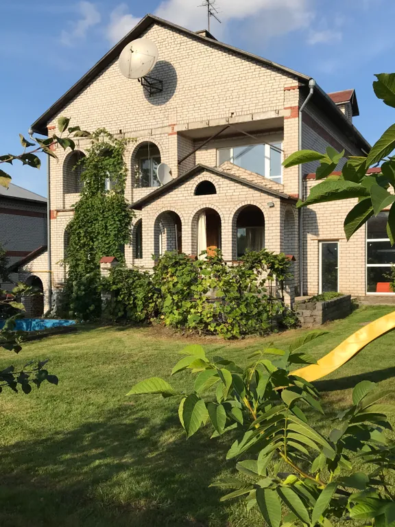 Дом в пригороде Минска