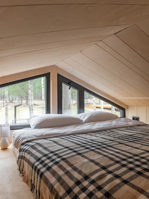 Коттедж Уютный дом в лесу с купелью фурако и мангалом (до 4-х чел.) — Глубокое (Красносельская с/п)