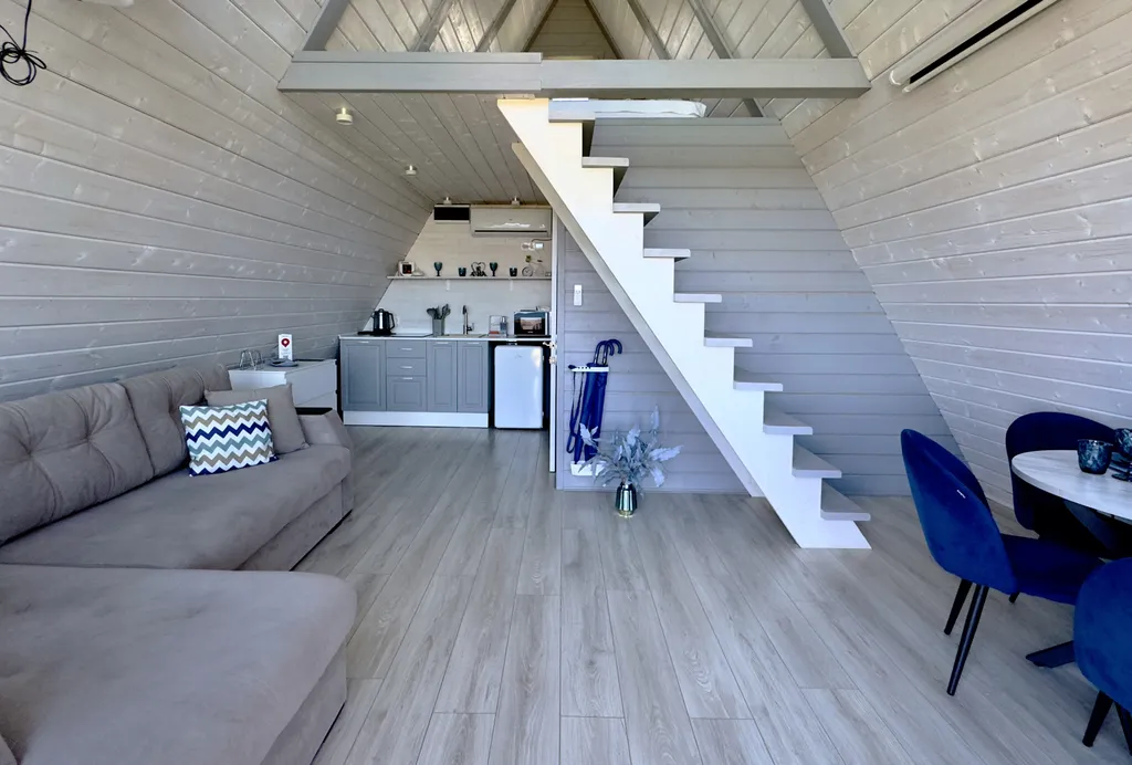 Aframe Lux white, дом на берегу Рыбинского водохранилища