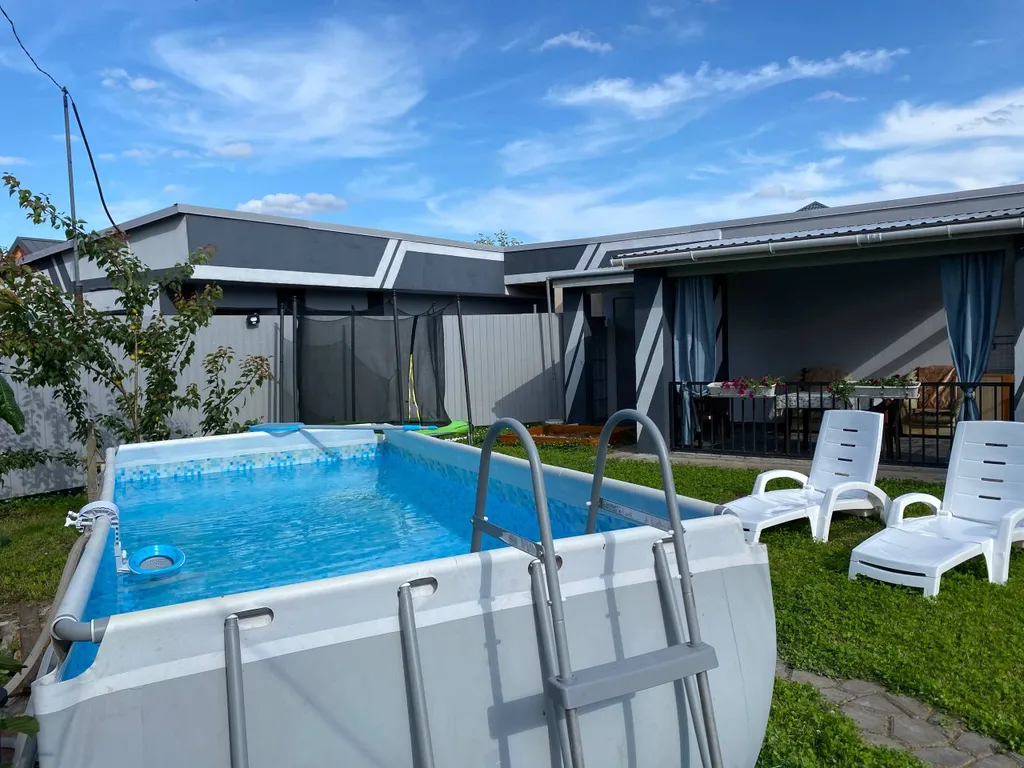 Дом рядом с пляжем и баней