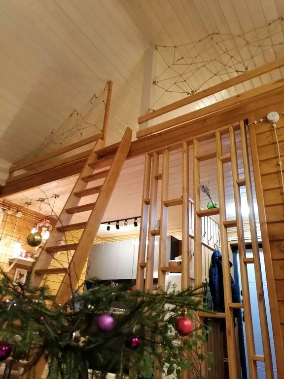 Дом с антресолями, душевное место