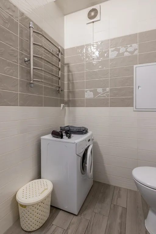 Светлые апартаменты около Dana Mall