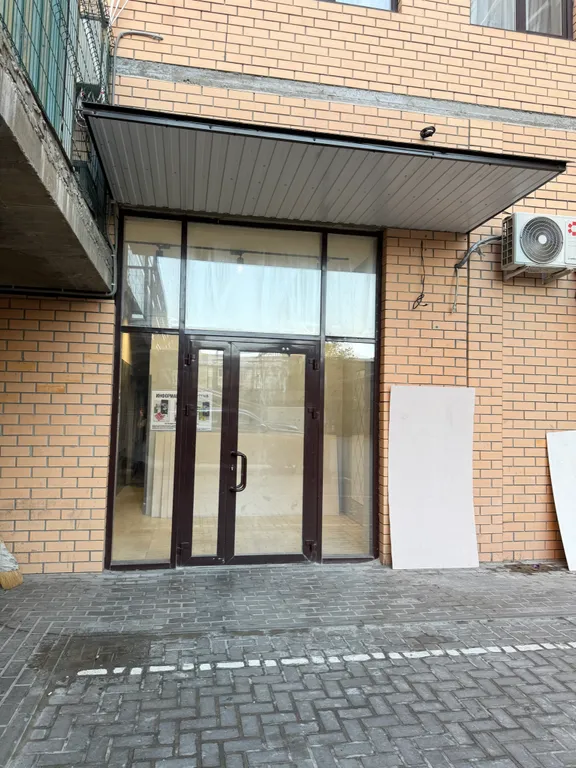 Студия с видом на озеро