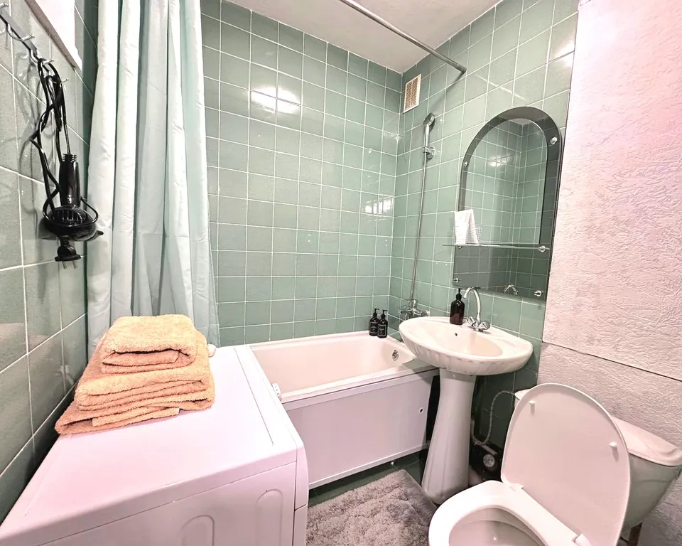 2-комнатная квартира в центре рядом с КузГТУ и РЕАцентром