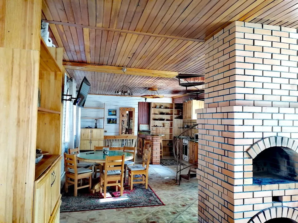 Дом Орешек на берегу Катуни