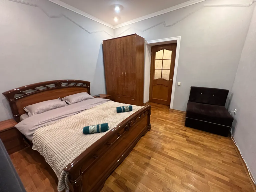 Дом с мангальной зоной  в самом центре города