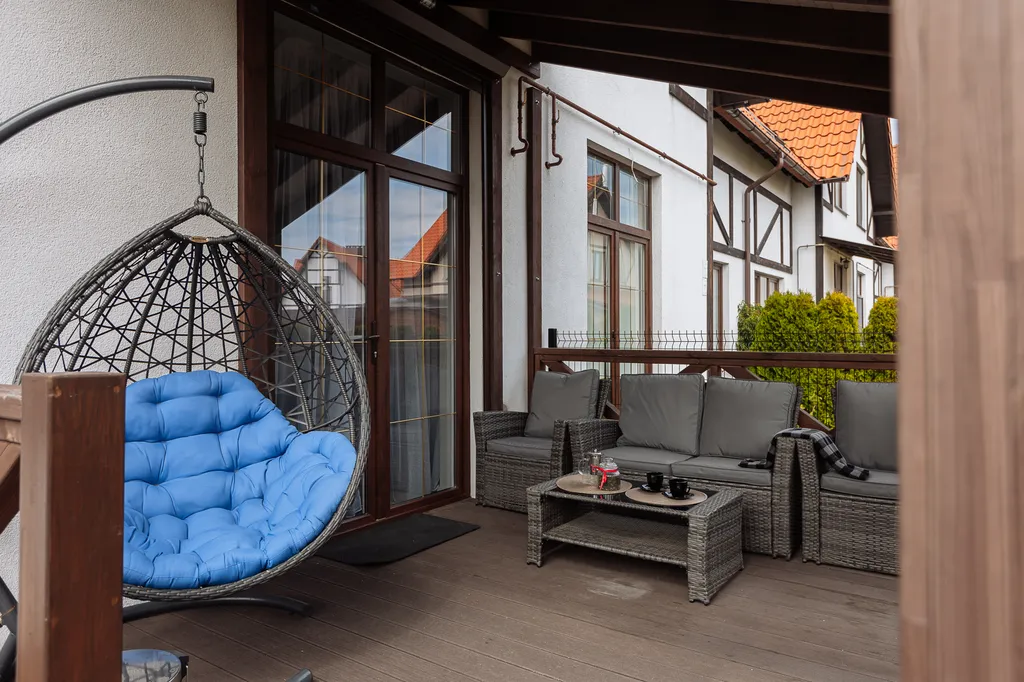 Таунхаус с бассейном у моря