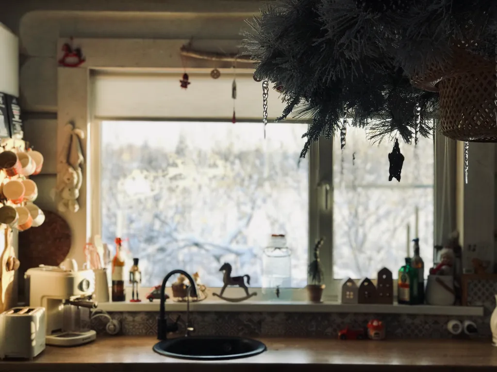 Уютный семейный дом у озера