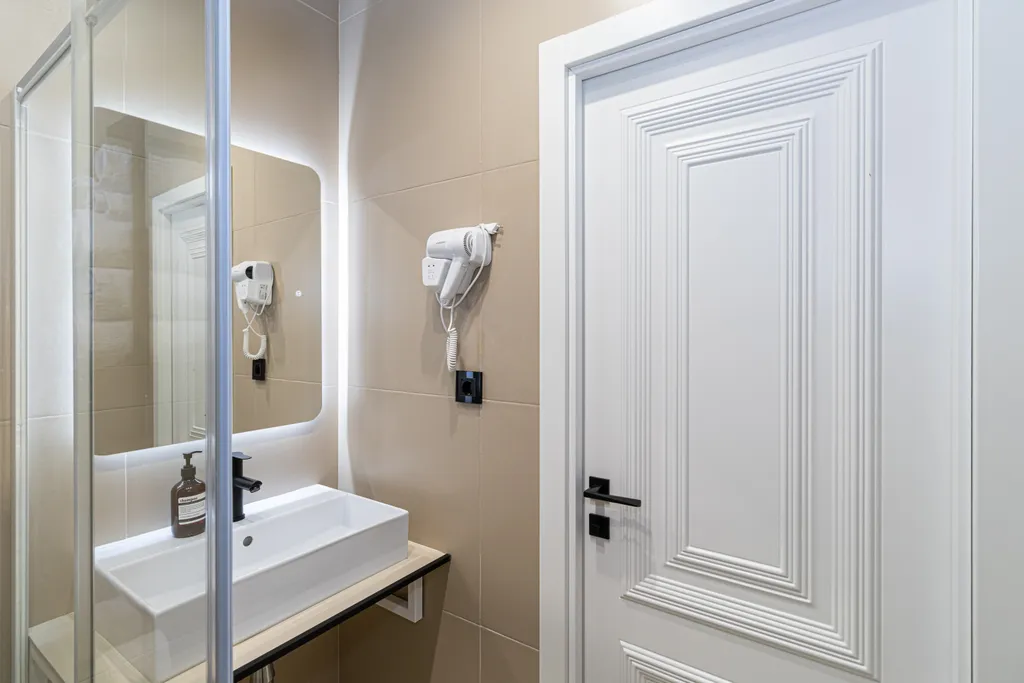 Квартира Светлая квартира с дизайнерским ремонтом Алисой и качелями в спальне — Краснодар