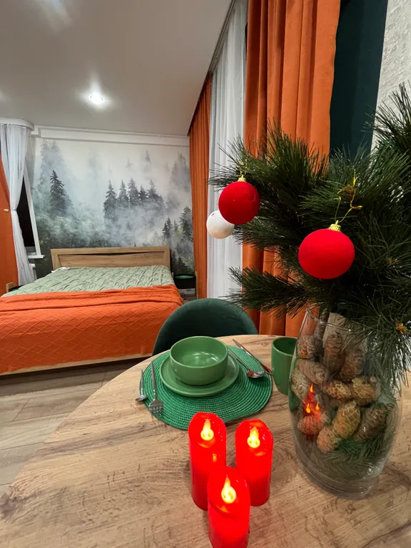 Студия в центре с дизайнерским ремонтом и балконом Город в городе