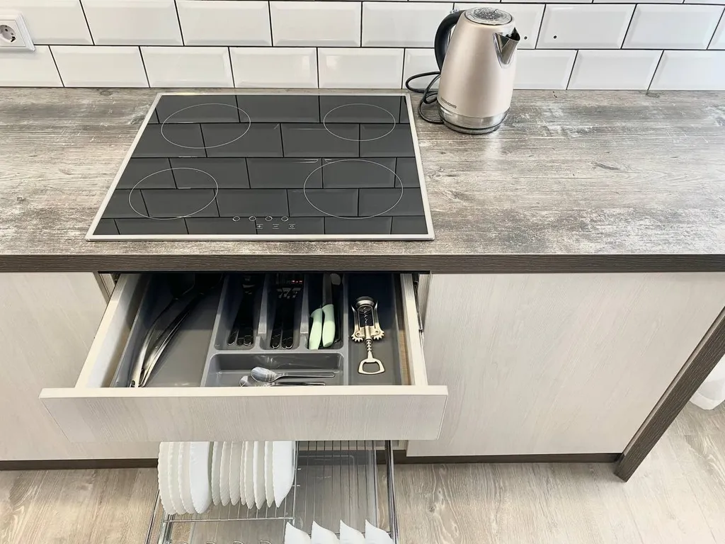 Яркая студия в апарт-отеле Кристалл!