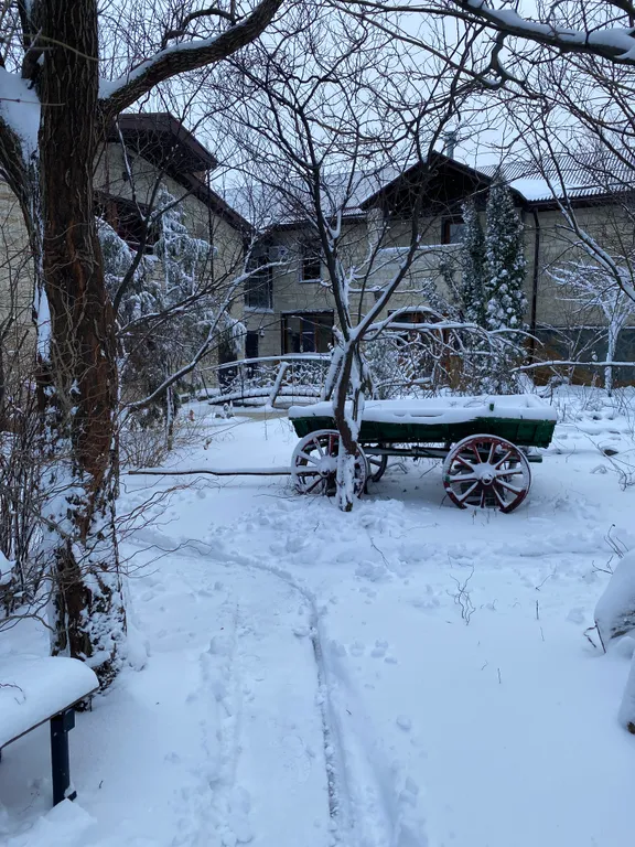 Гостиница с садом и баней
