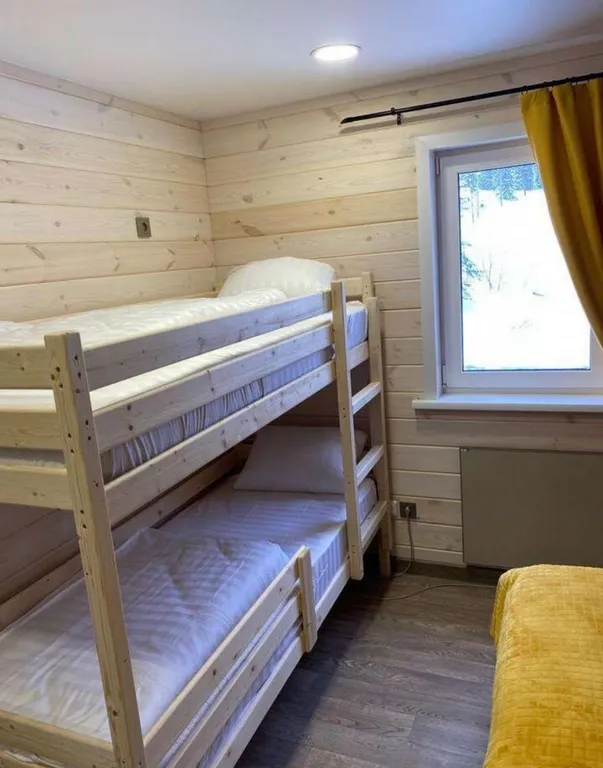 Уютный дом с сауной, бассейном и видом на Мустаг