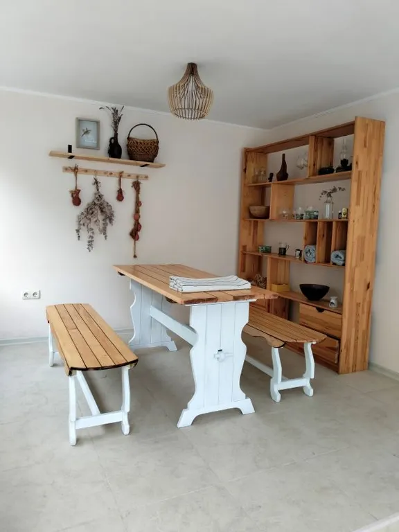 Уютный дом для большой семьи или компании в окружение сада