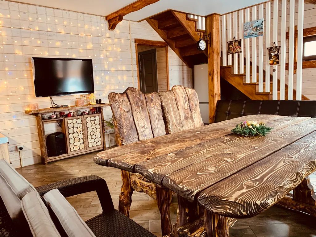 Уютный загородный дом с баней на берёзовых дровах