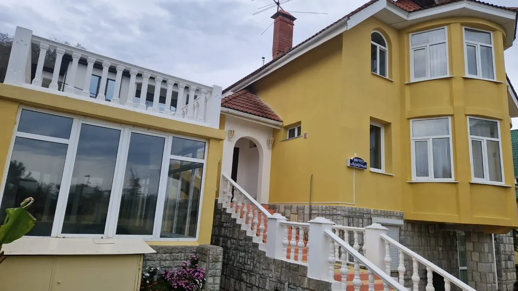 Коттедж 7-комнатный Дом — аренда посуточно в Сочи