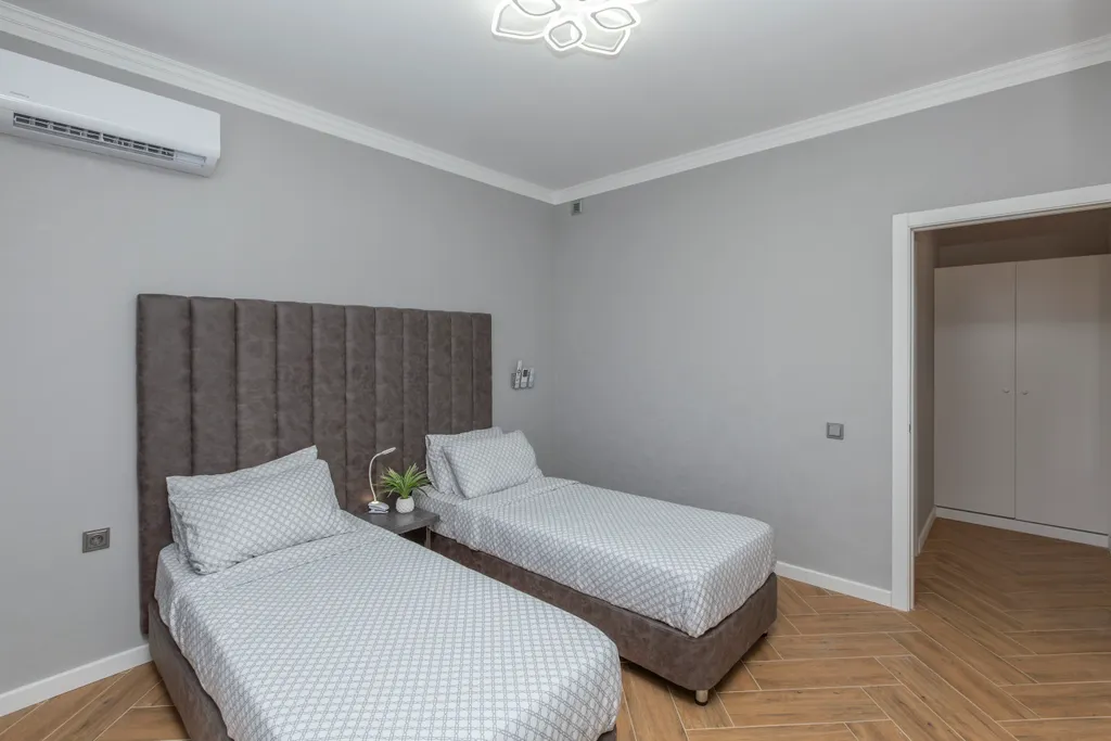 У аэропорта домодедово! Трасса м4 дон. Заселение 24/7