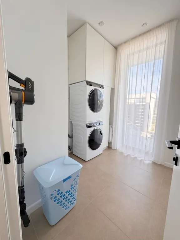 Дом с бассейном и террасой в 12 минутах от моря - House of hedonist