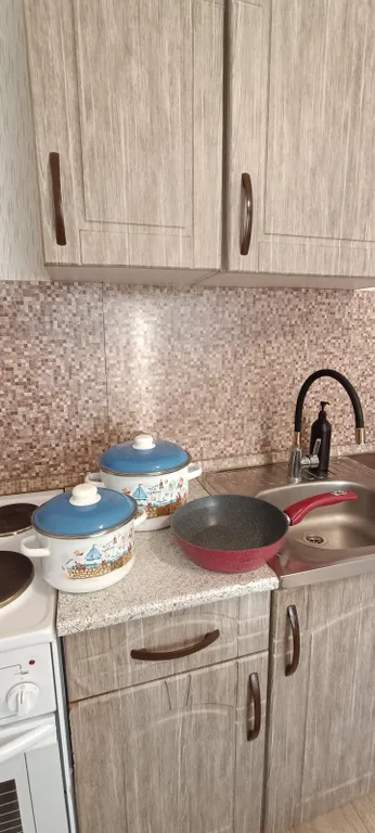 Тропическая студия в центре