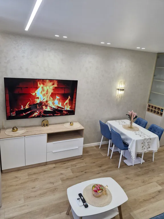 Уютная квартира на 16 этаже с видом на озеро в новом ЖК Upgrade