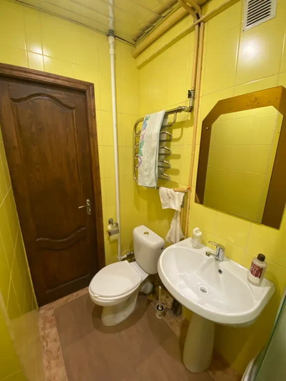 Светлая и теплая двухкомнатная квартира