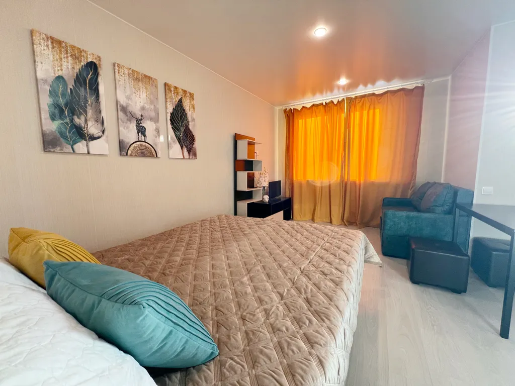 Привлекательная студия