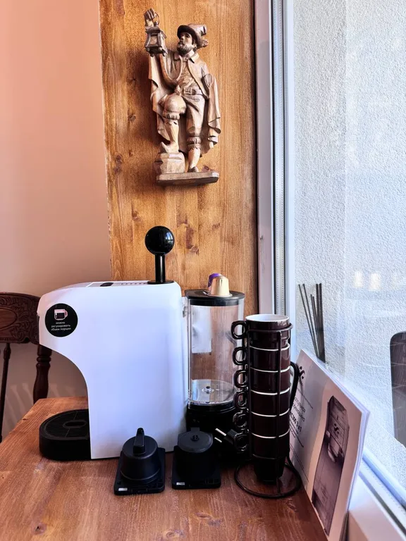 Апартамент в спальном районе с велосипедами