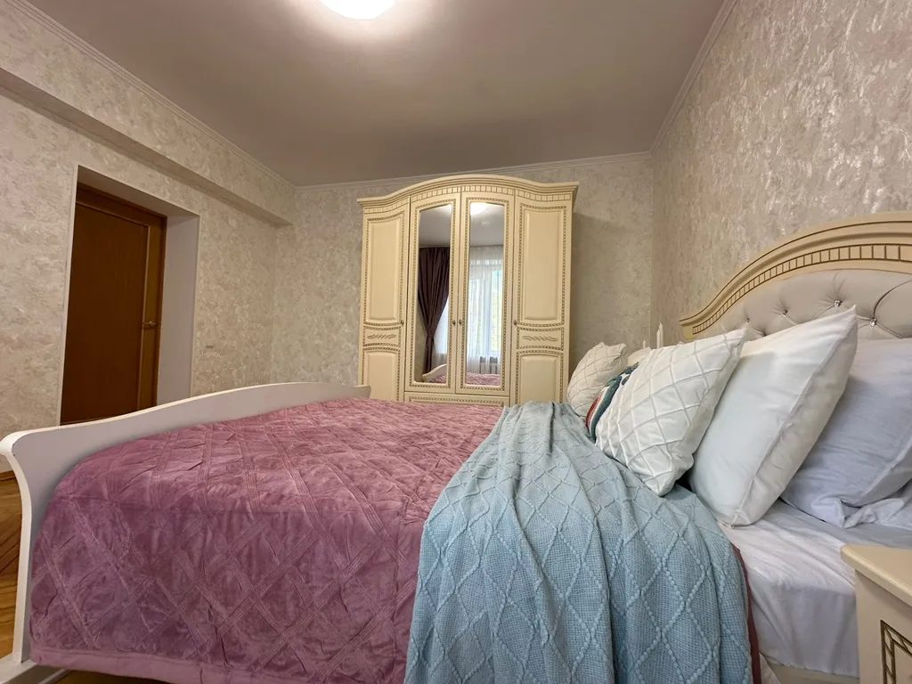 Квартира Двухкомнатная квартира — Москва