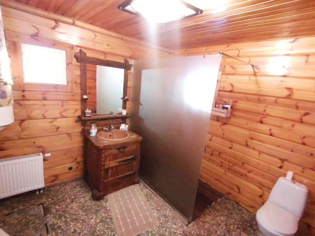 Уютный коттедж в сосновом лесу рядом с Москвой