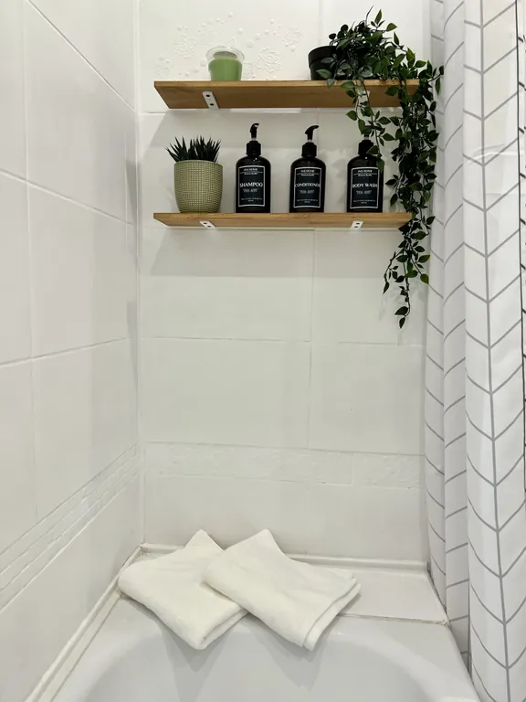 Good Night на Сибирской 93