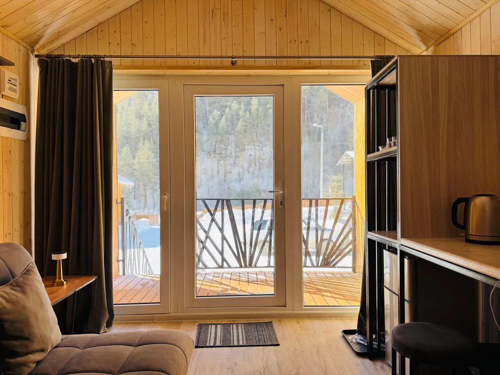 Дом с видом на лес