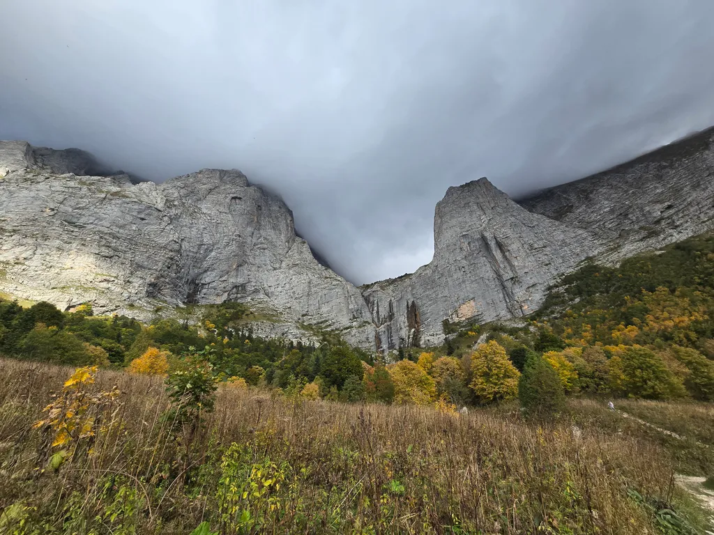 Коттедж Дом у реки в предгорье — Апшеронск