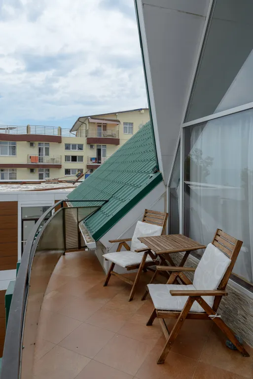 4-комнатная Квартира